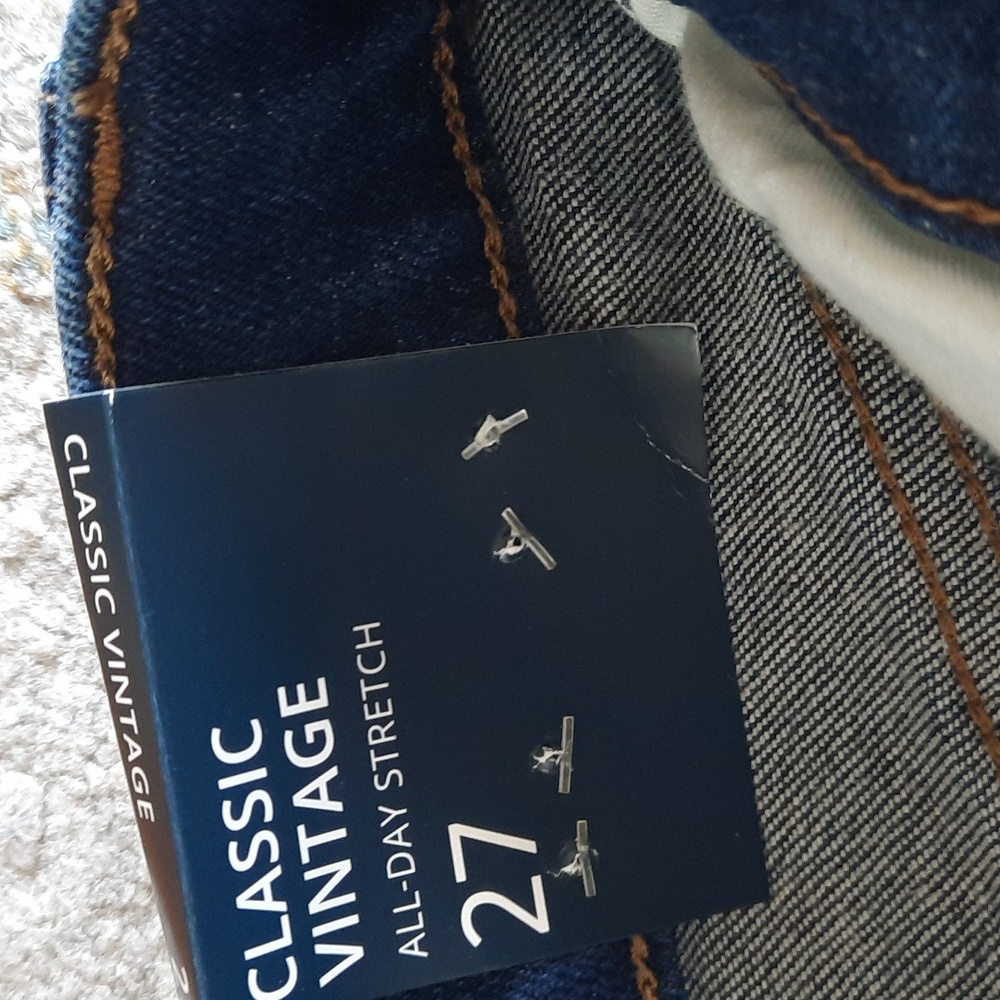 NWT J crew Classic Vintage Dark Wash Jeans 27/4 - Picture 2 of 8